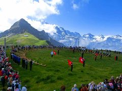スイスハイキング２０１３・動画（メンリッヘン　アルペンホルン演奏会（GROSSES ALPHORNTREFFEN） ）