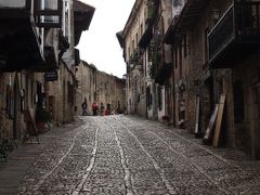 中世の雰囲気を残す街、サンティリャーナ・デル・マル
