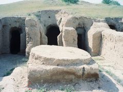 ウズベキスタン歴史紀行⑥テルメズ：仏教遺跡カラ・テパ