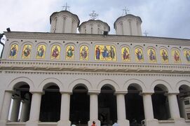2011秋、ブルガリア等・東欧旅行記(32/52)：ブカレスト、ブカレスト中心街、大主教教会、聖堂、壁画