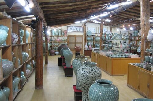 2011秋、韓国旅行記24(24/35)：青磁の登り窯見学後、釜山へ、公孫樹の