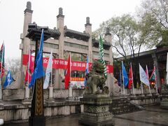 2011暮、中国旅行記21(12/28)：西安、少し怪しい美術博物館、回族の通り