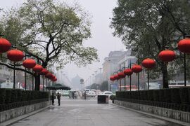 2011暮、中国旅行記21(18/28)：西安、阿倍仲麻呂所縁の興慶宮公園、南の城門