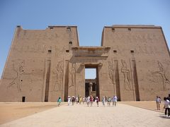 2度目のエジプト、ずいぶん綺麗になっていましたが…(3/5 コムオンボ・エドフ・カルナック神殿編)