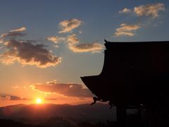 京都を歩く(179) 錦秋の清水寺～夕日に照らされる清水の舞台～