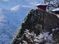 初冬の山形、温泉巡りと雪の山寺