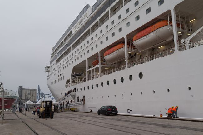 【イタリアと周辺5カ国を巡る鉄道＆クルーズ旅】アンコーナ港からMSCアルモニア号に乗船