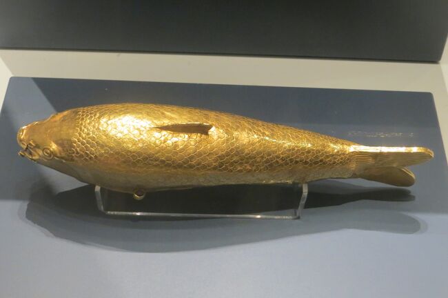 2013晩秋、イギリス旅行記2(36/44：補遺1)：大英博物館(4/7)：イラン(ペルシャ)文明、金製品、焼物