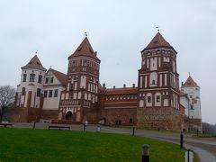 2013.11オーストリア・ベラルーシ旅行9-ミール城　外観とミールスキー廟