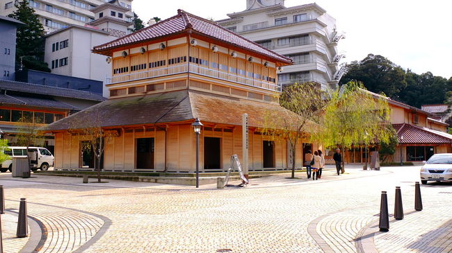 金沢市に行ったついでに加賀温泉郷山代温泉に立ち寄りました。