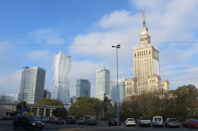 2013秋、ポーランド旅行記(19/28)：10月23日(1)：ワルシャワ、新市街、文化芸術宮殿