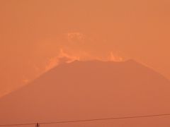 ふじみ野市から見た元旦の影富士