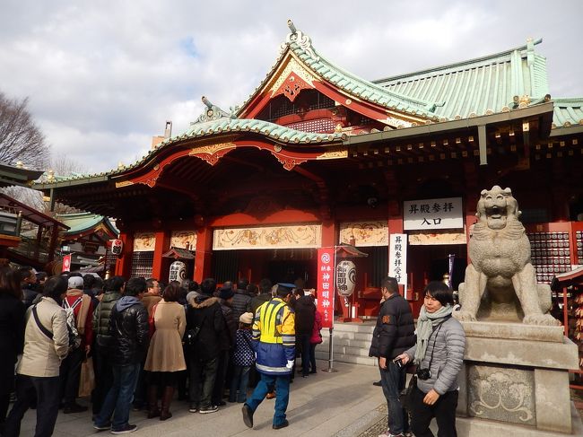 2014年の初詣は溜池山王にある日枝神社と、御茶ノ水にある神田明神へ行きました。<br /><br />---------------------------------------------------------------<br />スケジュール<br /><br />1月5日　溜池山王駅　日枝神社観光　溜池山王駅−（後楽園駅）−<br />御茶ノ水駅　神田明神観光　御茶ノ水駅