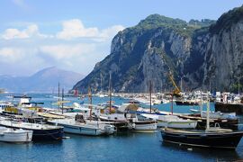 2013秋、イタリア旅行記2(19/53)：9月27日(4)：カプリ島(3)：ナポリへ、カンツォーネのディナーショー