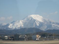 「しらさぎ３号」にのって金沢まで。おすしを食べにいきました。