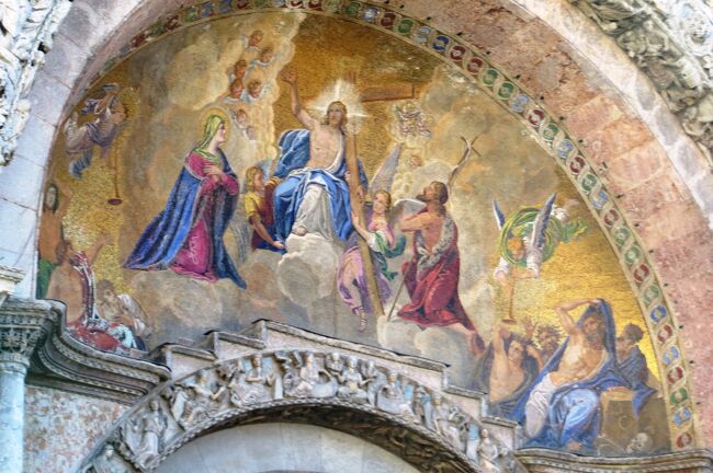 2013秋、イタリア旅行記2(45/53)：10月1日(5)：ヴェネチア(5)：サン・モイゼ教会、サン・マルコ寺院