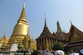 2013冬、タイ王国旅行記2(9/34)：2月4日(8)：バンコク、ワット・プラ・ケオ、露店、ヤックとモック