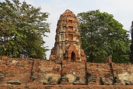 2013冬、タイ王国旅行記2(24/34)：2月5日(9)：アユタヤ遺跡、ワット・プラ・マハタート、ワット・プラ・シーサンペット