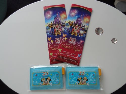 TDL スポンサーファミリー・サンクスナイトパスポートケース　30周年 1369380478.jpg?1634304872