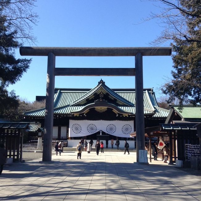 東京散策3日目。今日は浅草の鷲神社と靖国神社にお参りしてきました。