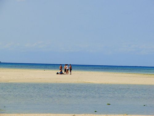 ここは異国？ ２ 竹富の白い砂』竹富島(沖縄県)の旅行記・ブログ by 前