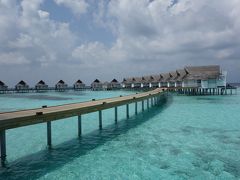 新婚旅行でモルディヴへ　憧れの水上コテージ