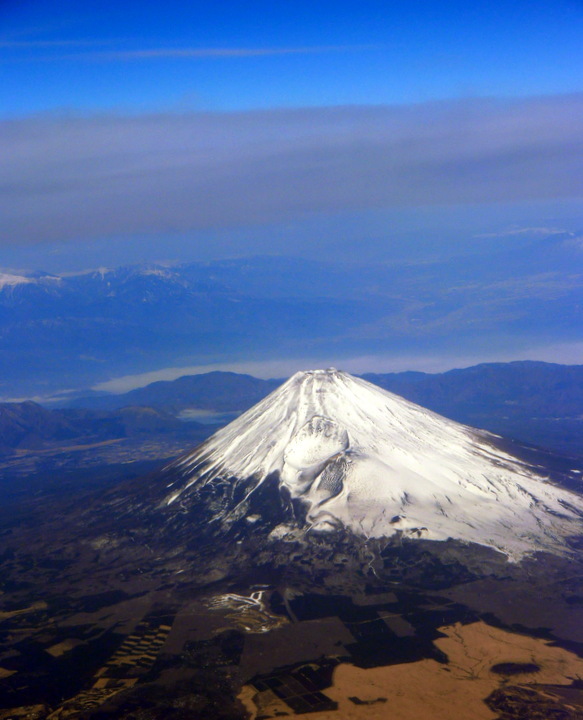 寒さを吹き飛ばせ、南国沖縄へ気まま旅♪　　　vol. 1 ぶるっ！と寒い羽田から、那覇で牡蠣三昧と中城（なかぐすく）城跡へ