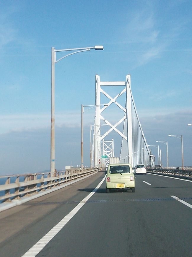 車でちょっくら<br />岡山へお出かけしました。<br /><br />岡山駅前<br />倉敷アウトレットなどなど。<br /><br />少し不発な感じのお買い物となりました。
