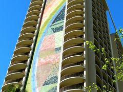 ヒルトンホテル　ハワイ　レインボータワーは昔からランドマークとしても有名でした。