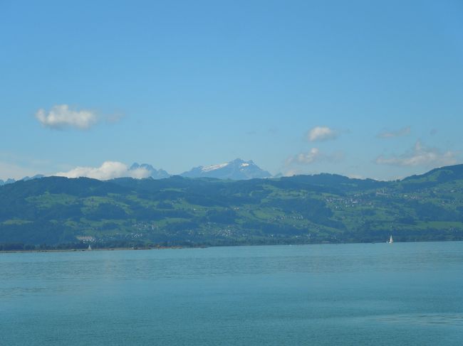 18ヶ国目。<br /><br />ドイツはリンダウに行った時、ボーデン湖渡ってスイスにも行ってきました。<br />当たり前だけど、ドイツとあまり変わらない風景。<br />名前も知らない村をハイキングしてきました。