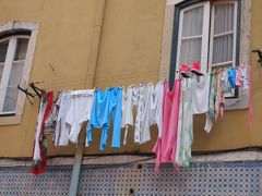 「温もりの国」ポルトガル　 （４）洗濯物を眺めながらの　アルファマ街歩き