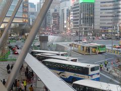 東京駅八重洲口グランルーフ付近の風景