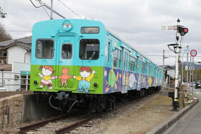 旧国鉄鍛冶屋線は当時の加古川線野村駅（現西脇市駅）から多可郡中町の鍛冶屋駅を結ぶローカル線でしたが、1980年に廃線となりました。現在は旧路線跡が自転車道として整備されたり、終着駅の鍛冶屋駅や中間の市原駅の駅舎が記念館として保存されていました。<br />