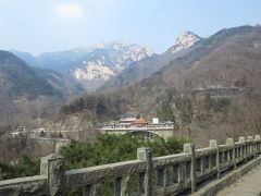 まさかのひとり登山＠泰山1★泰山ひとりじめ？紅門から中天門へ