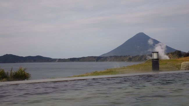 ２日目は霧島温泉に宿泊なんだけど、砂蒸し風呂が気に入ったので、山川の砂蒸し風呂に入ってから霧島へ向かうことにしました。<br />山川の砂蒸し風呂は開聞岳が見えて眺めが良いとの噂なので、これは是非行かないと！<br /><br />＜移動コース＞<br />指宿→山川→知覧→鹿児島中央駅→霧島温泉郷<br /><br />＜宿泊＞<br />霧島：旅行人山荘