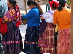 グアテマラ旅行記 12.　黒いキリスト像の祝祭、チキラハ村