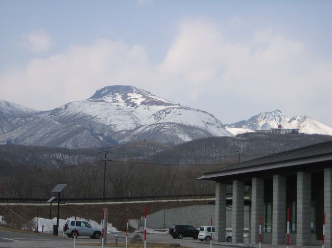 朝から快晴です。那須山がとても綺麗なのでじっとしていられなくて那須へ出かけました。