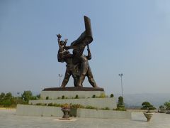 オジン・ディエンビエンフーへ