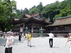 「うどん」を求めて香川県に来ました。もちろん「金刀比羅宮」も行きましたよ！観光も大事ですから。