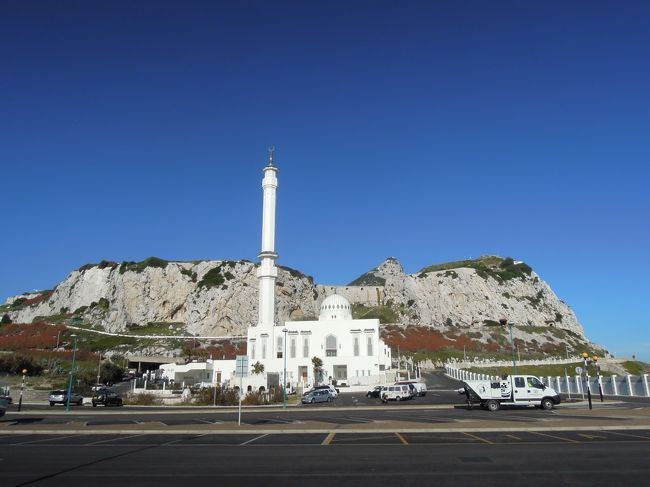 ジブラルタル_Gibraltar　かつての難攻不落要塞！地中海の入口にそびえるランドマーク