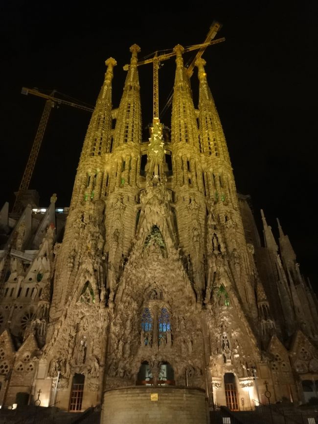 一人旅 スペイン バルセロナでガウディを見てきました バルセロナ スペイン の旅行記 ブログ By Fumikoさん フォートラベル 一人旅 スペイン バルセロナでガウディを見てきました バルセロナ スペイン の旅行記 ブログ By Fumikoさん フォートラベル