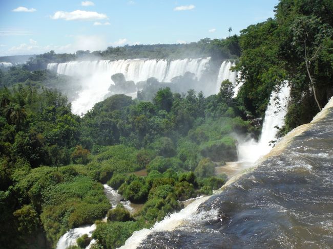 イグアスの滝 アルゼンチン側 からブエノスアイレスに イグアスの滝周辺 アルゼンチン の旅行記 ブログ By Traveldogさん フォートラベル