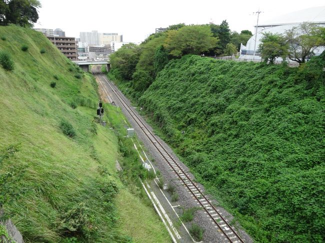 水戸城に行ってきました。<br />「徳川御三家」の一つ「水戸徳川家の居城」でした。<br />城郭には「石垣」がなく「土塁と空堀」で構成されていました。