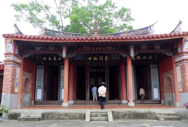 2014春、台湾旅行記9(9/33)：5月7日(4)：嘉義、呉鳳廟、見学後に台南へ