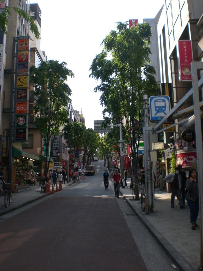 今回は久々の神楽坂。以前、職場も近かったので良く行ってはいたものの。。。<br /><br />神楽坂は裏の通りに行った事がなかったので散策してきました!<br /><br />ついでにまつげエクステ♪<br />主人とのランチも楽しんできました~(*^▽^*)
