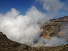 弾丸フェリーで阿蘇山へ