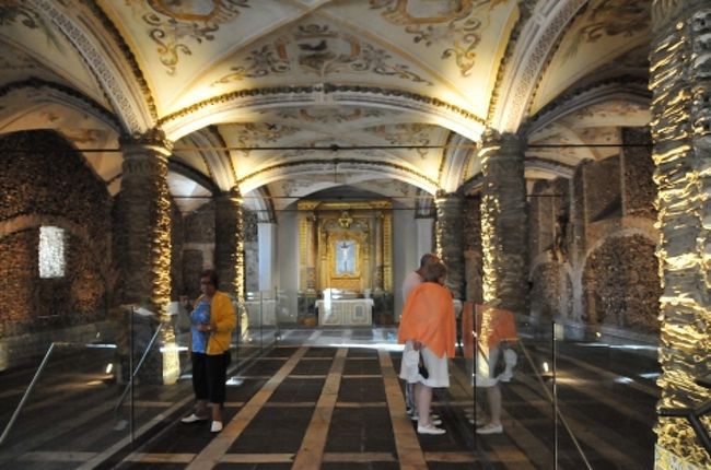 2012年ポルトガル・パリ旅行記　第18回　エヴォラ観光　人骨堂と教会を巡る