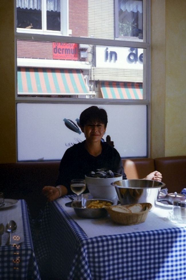 1991年　世界一周の記録です。<br /><br />せっかくベルギーに来たのだから、港町でムール貝が食べたい・・・・・と、オステンドにやってきました。