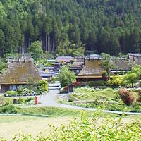 丹波・京都　新緑の風光る萱葺きの里・美山をぶらぶら歩き旅