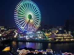 横浜開港祭です（その2）　ナイトクルーズとホテルの部屋から夜景を堪能しました。